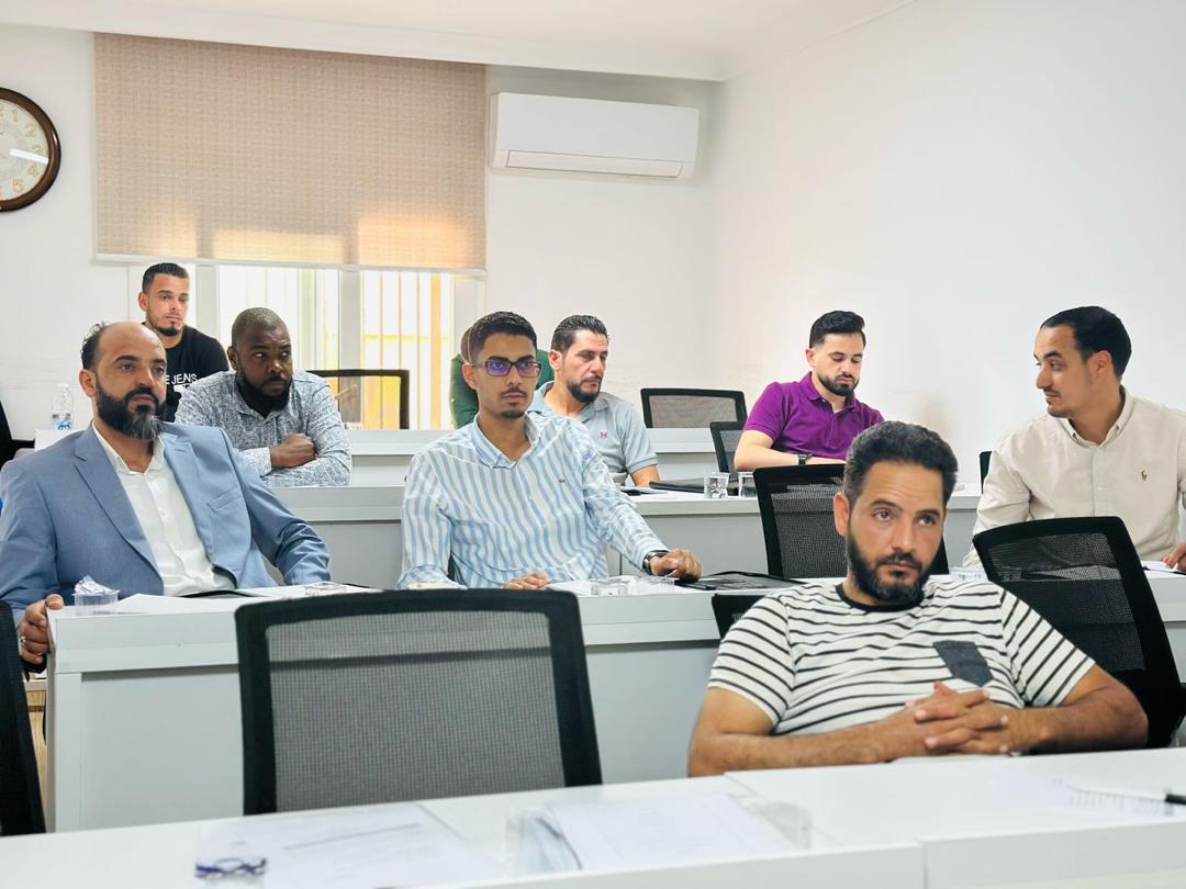 Read more about the article انطلقت الدورة-تدريبية المحاسبة على المرتبات